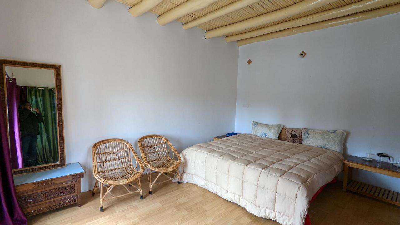Sernang Homestay Hundar Экстерьер фото