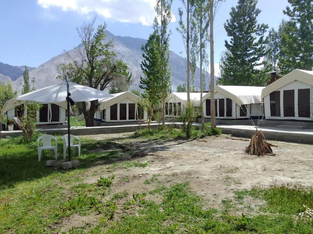 Sernang Homestay Hundar Экстерьер фото